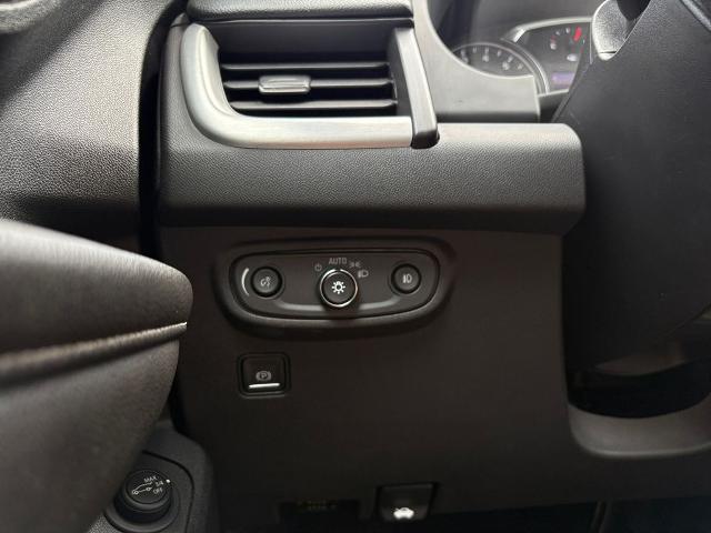 2023 GMC Terrain Vehicle Photo in Savannah, GA 31419