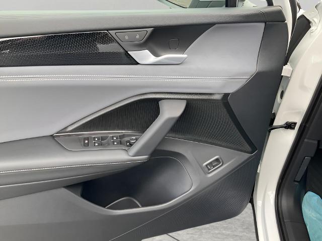 2025 Volkswagen Tiguan Vehicle Photo in Oshkosh, WI 54904