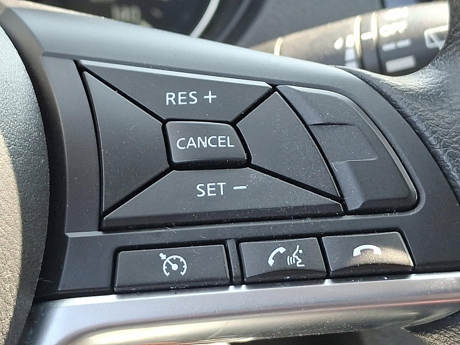 2018 Nissan Rogue Sport Vehicle Photo in Harrisburg, PA 17111
