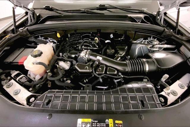 2024 Jeep Grand Cherokee L Vehicle Photo in Kansas City, MO 64114