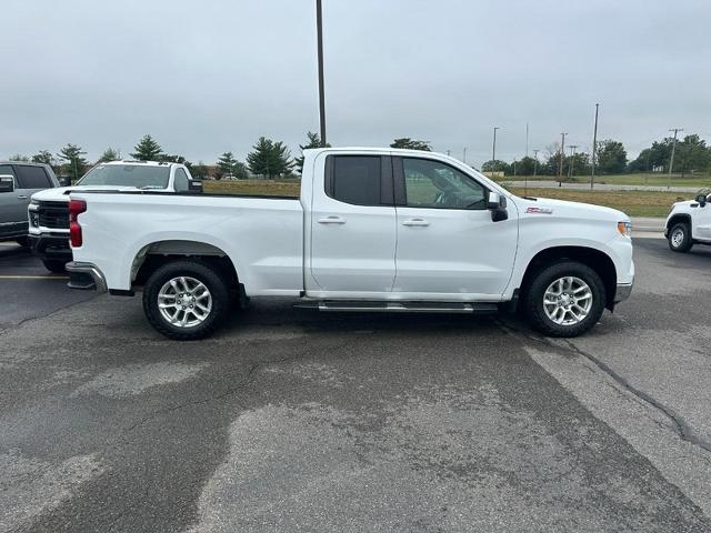 2023 Chevrolet Silverado 1500 Vehicle Photo in COLUMBIA, MO 65203-3903