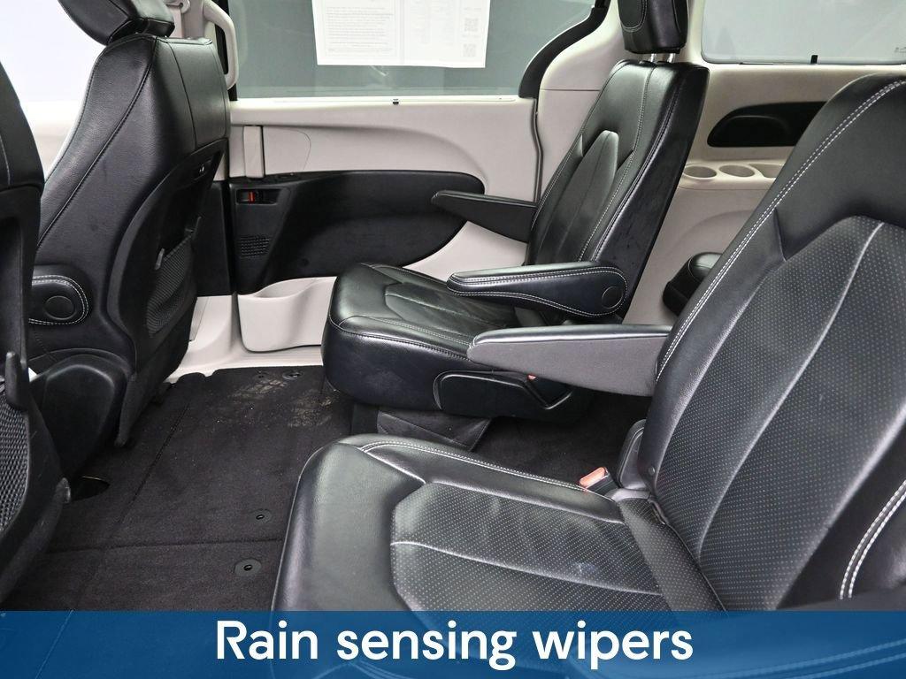 2022 Chrysler Pacifica Vehicle Photo in Cedar Rapids, IA 52402