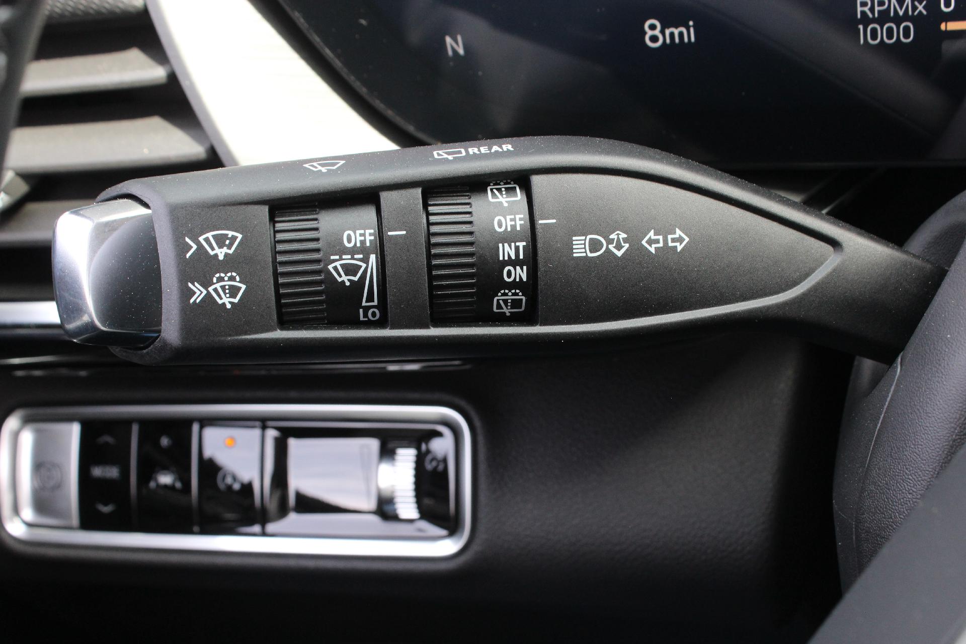 2025 Buick Envision Vehicle Photo in AURORA, CO 80012-4011