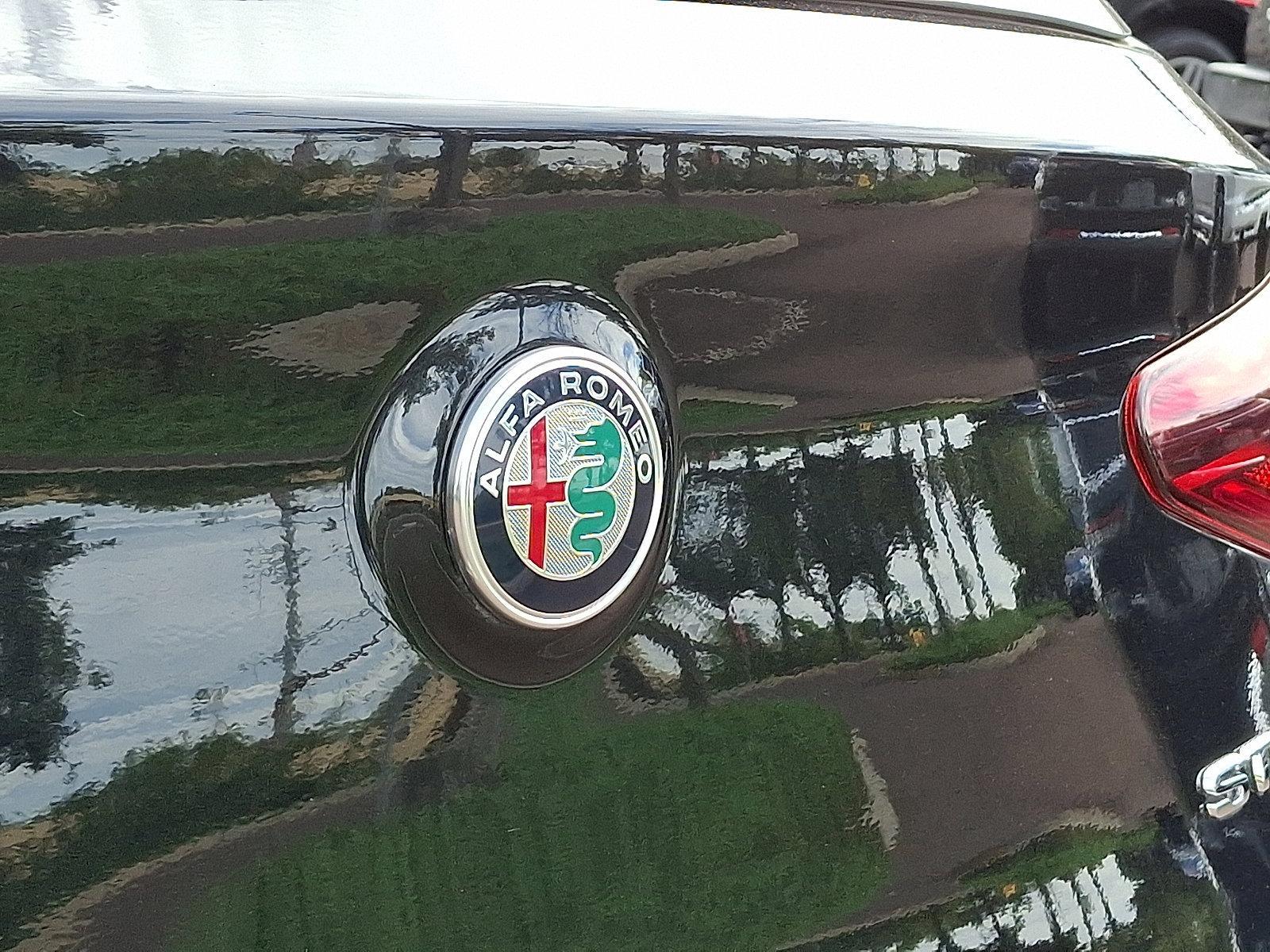 2022 Alfa Romeo Stelvio Vehicle Photo in Willow Grove, PA 19090