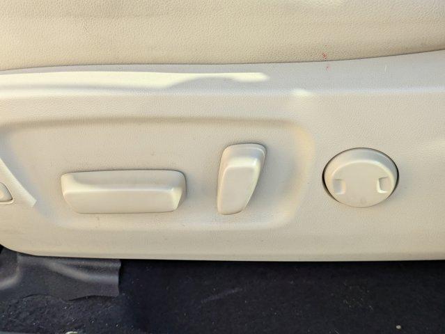 2019 Toyota Highlander Vehicle Photo in BRUNSWICK, GA 31525-1881