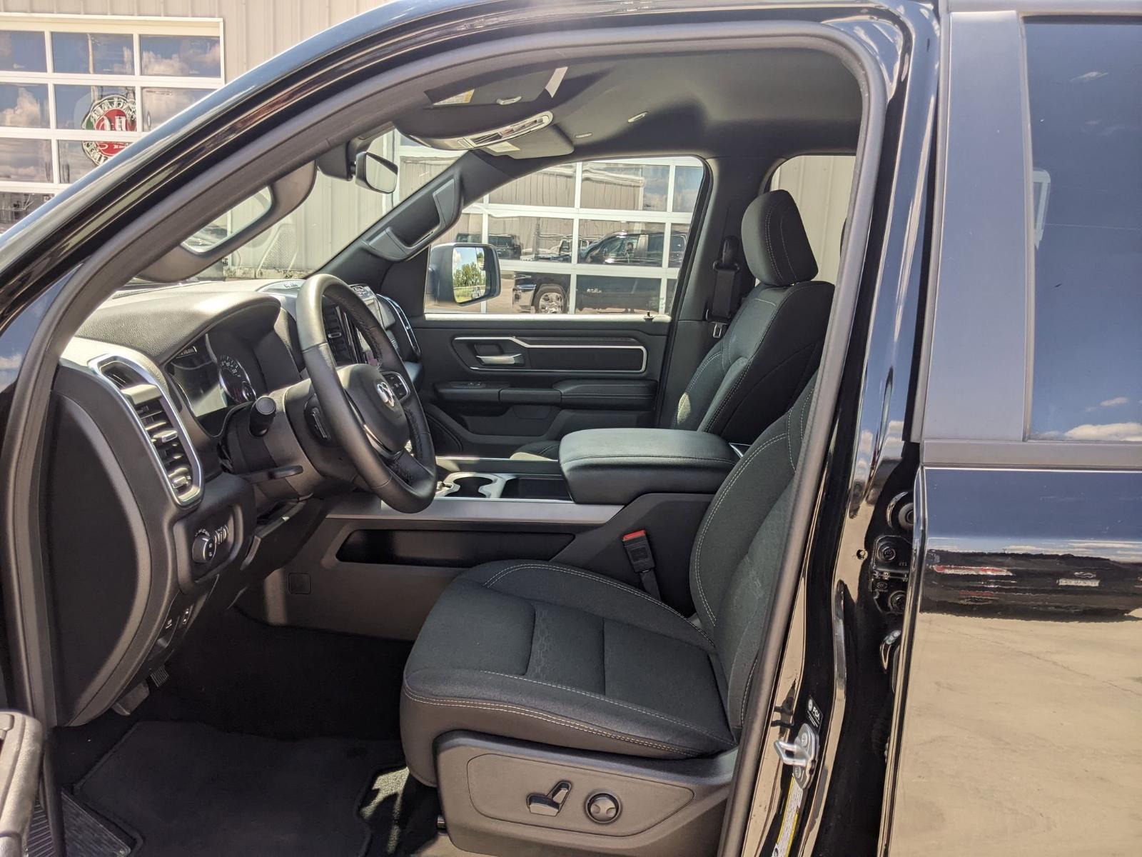 2025 Ram 1500 Vehicle Photo in Seguin, TX 78155