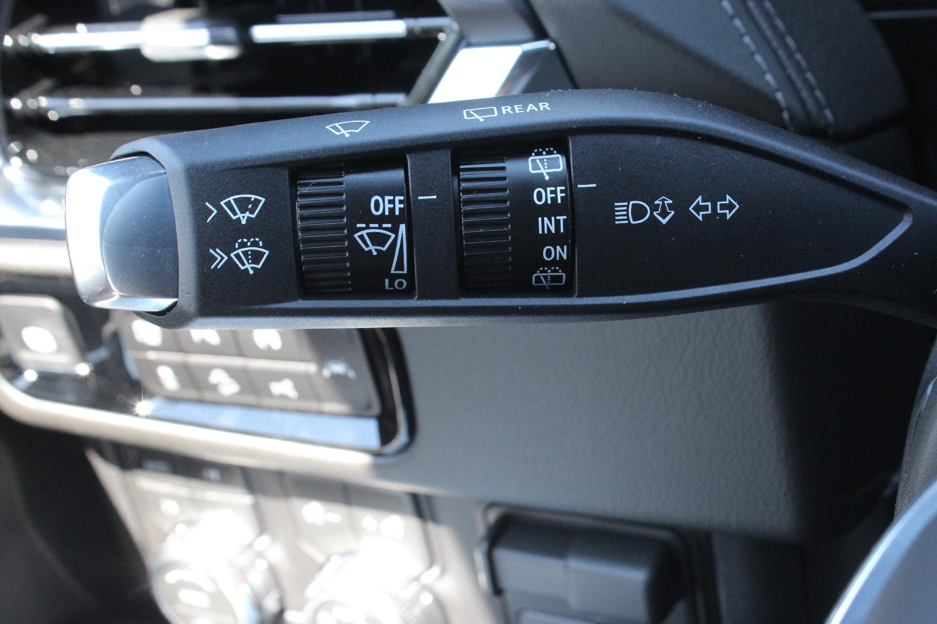 2025 GMC Yukon Vehicle Photo in AURORA, CO 80012-4011