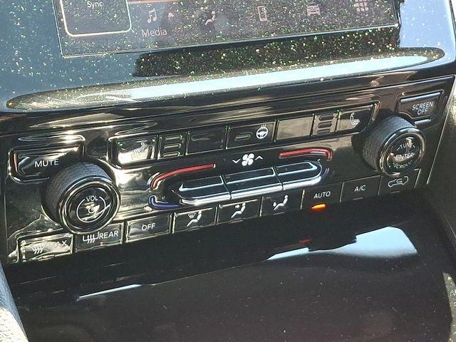 2023 Jeep Grand Cherokee Vehicle Photo in DANBURY, CT 06810-5034