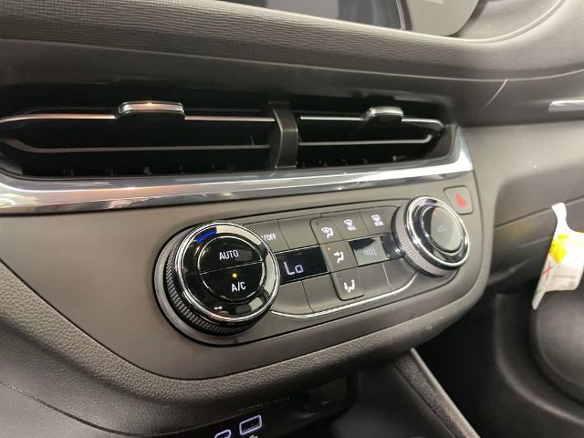 2025 Buick Envista Vehicle Photo in GILBERT, AZ 85297-0402