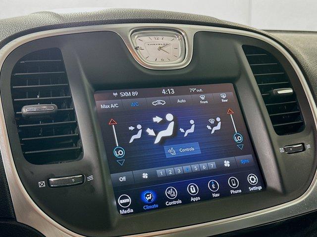 2020 Chrysler 300 Vehicle Photo in Flemington, NJ 08822