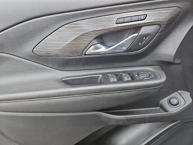 2023 GMC Terrain Vehicle Photo in TREVOSE, PA 19053-4984