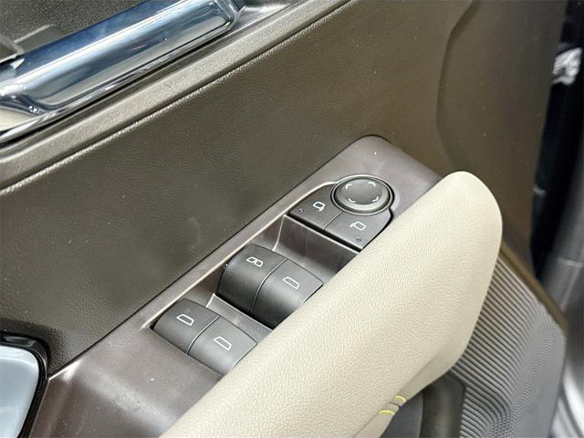 2026 Chevrolet Colorado Vehicle Photo in EVERETT, WA 98203-5662