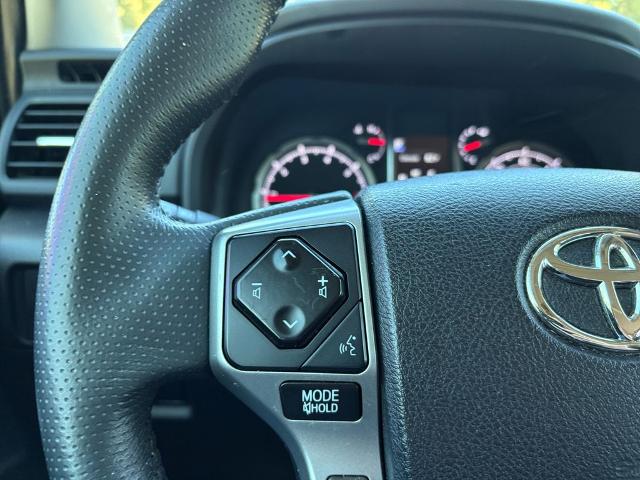 2020 Toyota 4Runner Vehicle Photo in Savannah, GA 31419