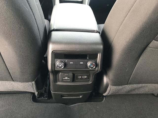 2023 GMC Acadia Vehicle Photo in GREEN BAY, WI 54303-3330