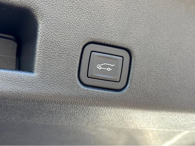 2025 Chevrolet Traverse Vehicle Photo in BEAUFORT, SC 29906-4218