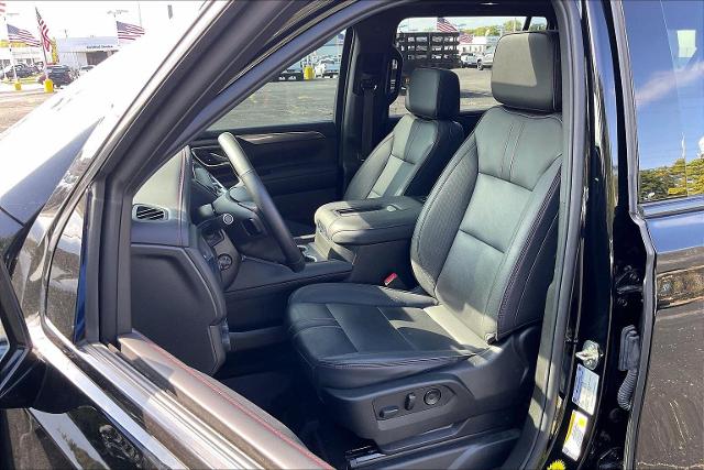 2023 Chevrolet Suburban Vehicle Photo in INDEPENDENCE, MO 64055-1314