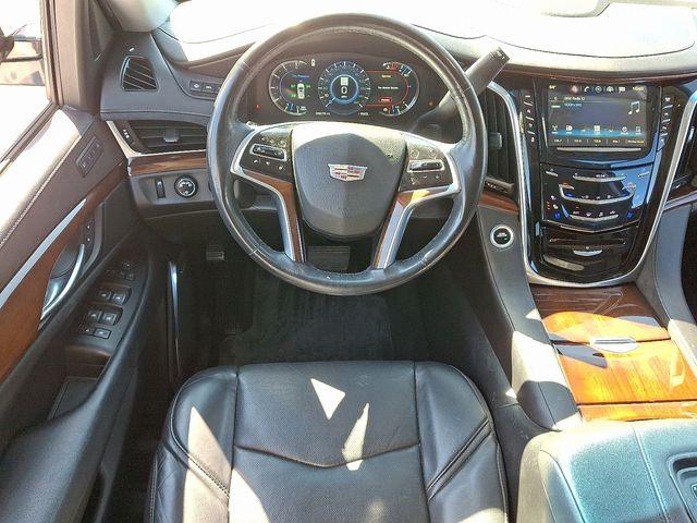 2018 Cadillac Escalade Vehicle Photo in DANBURY, CT 06810-5034