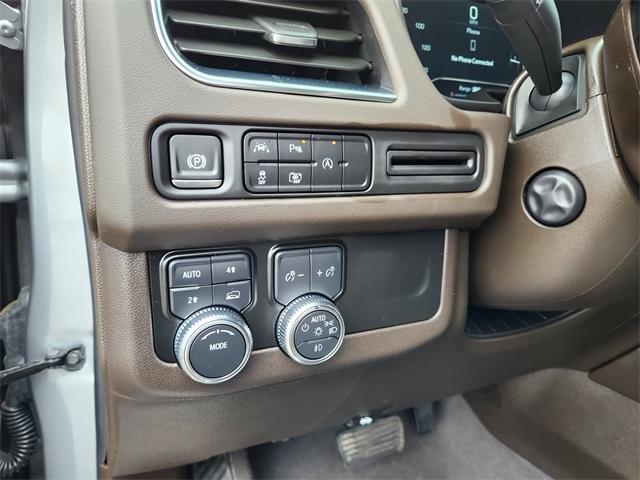 2024 GMC Yukon XL Vehicle Photo in AURORA, CO 80012-4011