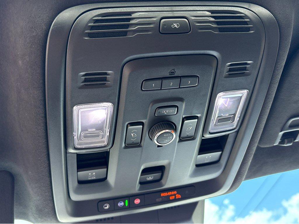 2024 Cadillac Escalade ESV Vehicle Photo in SAVANNAH, GA 31406-4513