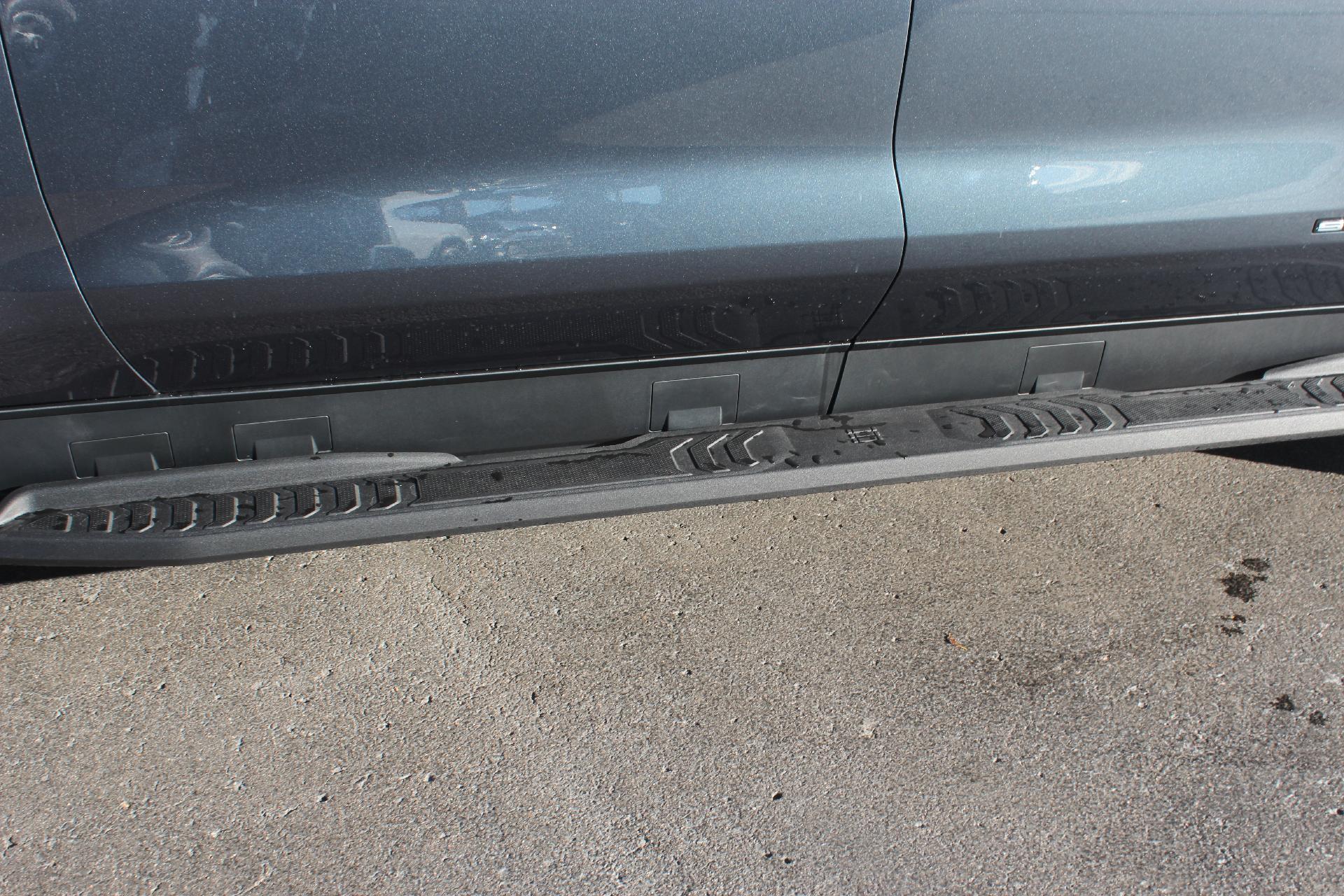 2026 GMC Sierra EV Vehicle Photo in AURORA, CO 80012-4011