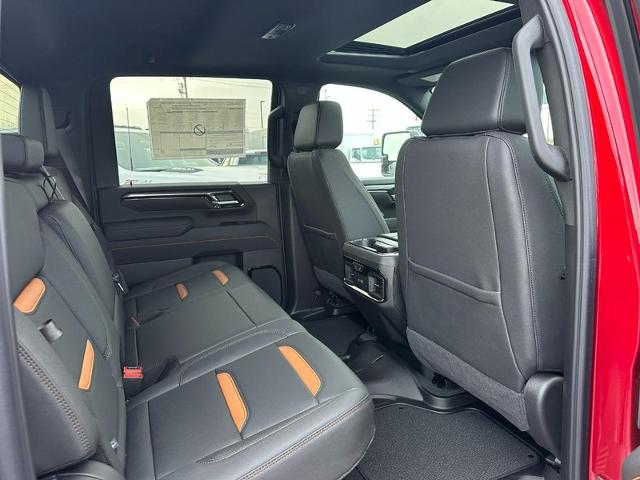 2025 GMC Sierra 2500 HD Vehicle Photo in COLUMBIA, MO 65203-3903