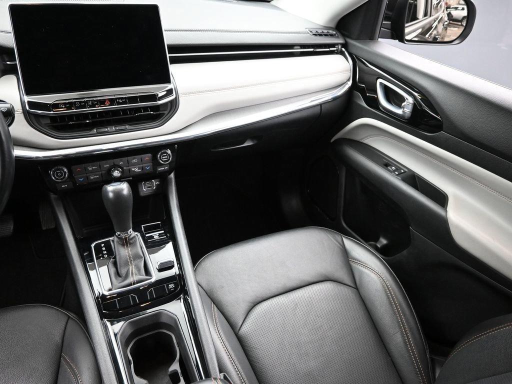 2022 Jeep Compass Vehicle Photo in Cedar Rapids, IA 52402