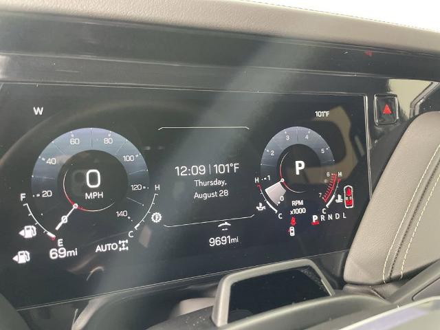 2025 GMC Yukon Vehicle Photo in GILBERT, AZ 85297-0402