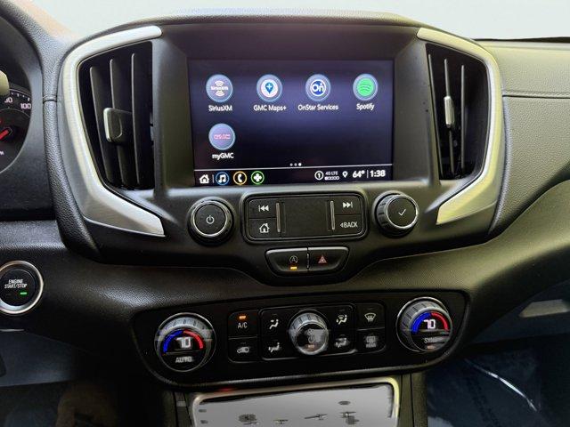 2022 GMC Terrain Vehicle Photo in LEOMINSTER, MA 01453-2952