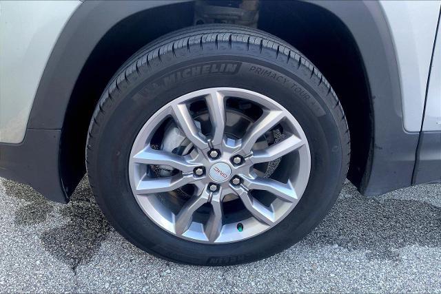 2024 GMC Terrain Vehicle Photo in KANSAS CITY, MO 64114-4545