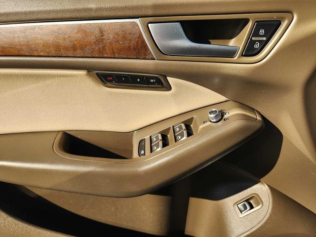 2014 Audi Q5 Vehicle Photo in DENTON, TX 76210-9321