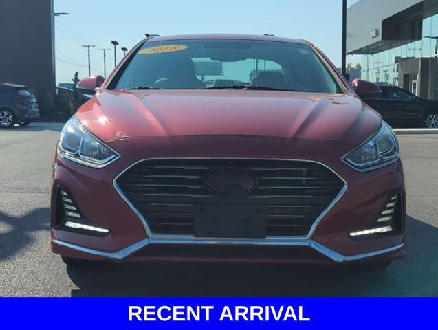 2018 Hyundai SONATA Vehicle Photo in Merrillville, IN 46410