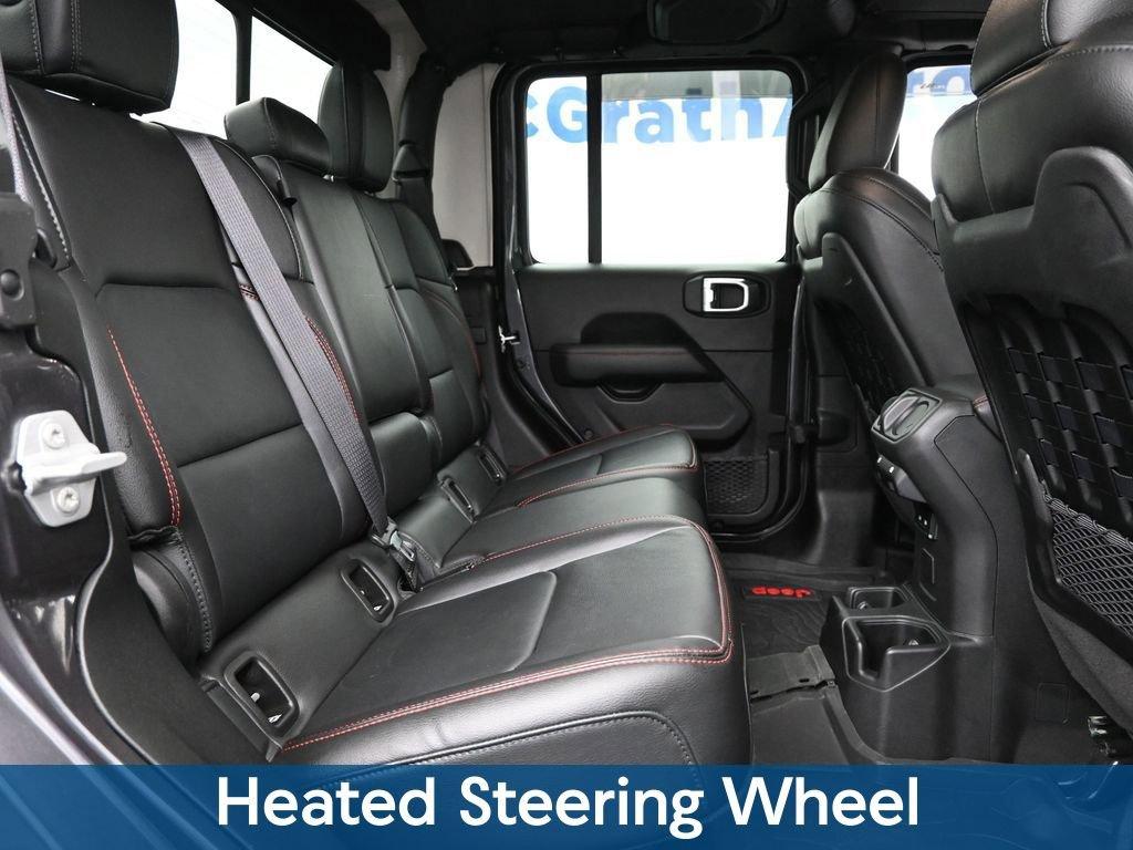 2022 Jeep Gladiator Vehicle Photo in Cedar Rapids, IA 52402