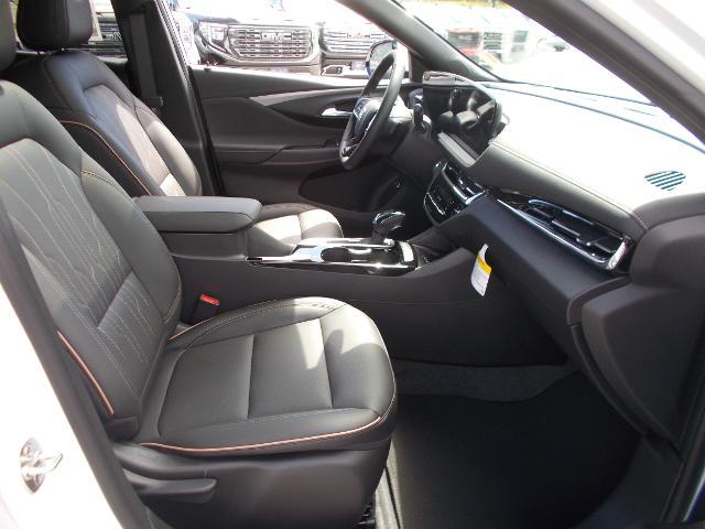 2025 Buick Envista Vehicle Photo in LOWELL, MA 01852-4336