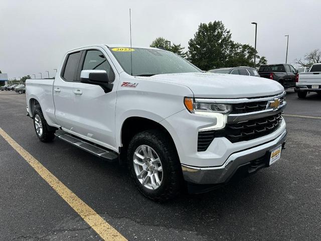 2023 Chevrolet Silverado 1500 Vehicle Photo in COLUMBIA, MO 65203-3903