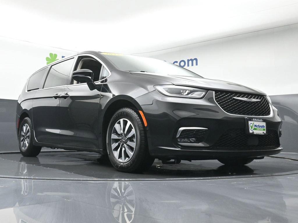 2022 Chrysler Pacifica Vehicle Photo in Cedar Rapids, IA 52402