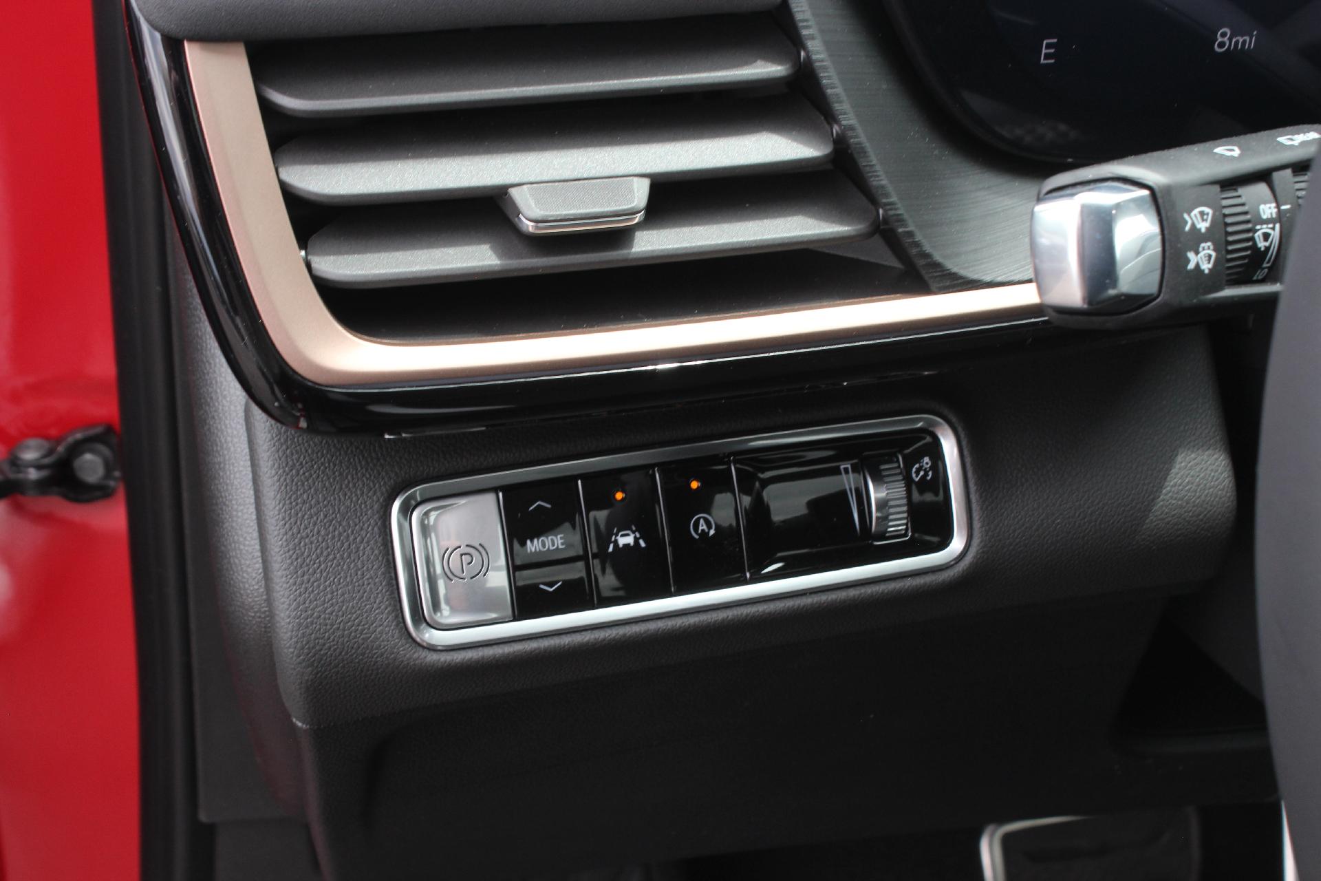 2025 Buick Envision Vehicle Photo in AURORA, CO 80012-4011