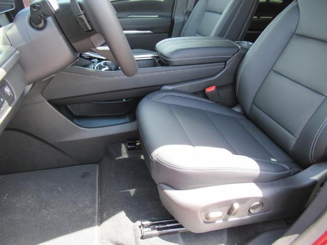 2026 Chevrolet Traverse Vehicle Photo in LEESBURG, FL 34788-4022