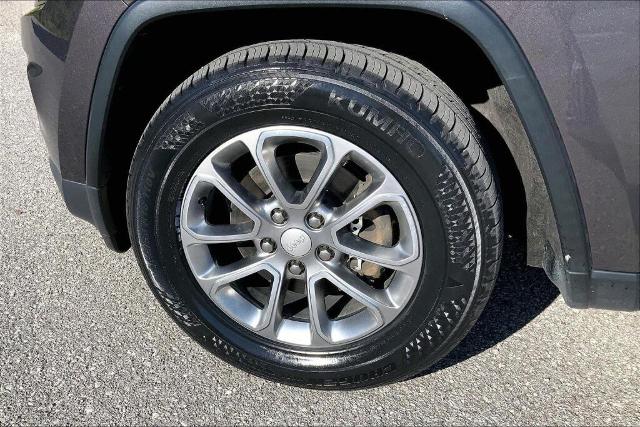 2014 Jeep Grand Cherokee Vehicle Photo in Kansas City, MO 64114