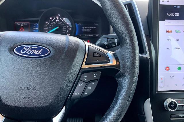 2024 Ford Edge Vehicle Photo in TOPEKA, KS 66609-0000