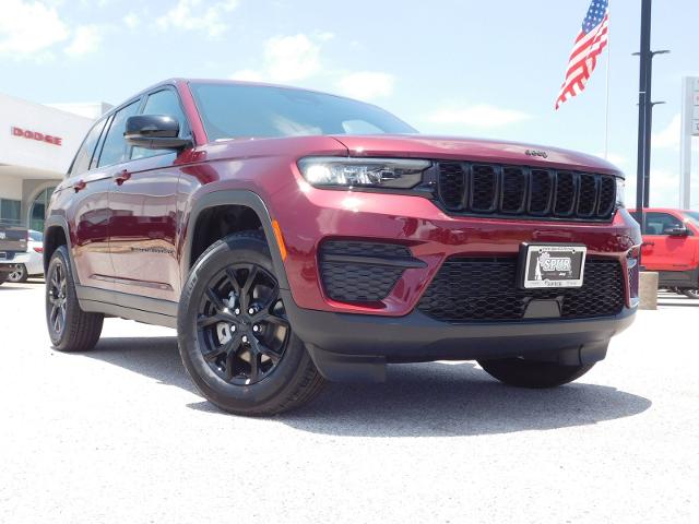 2025 Jeep Grand Cherokee Vehicle Photo in Ennis, TX 75119-5114