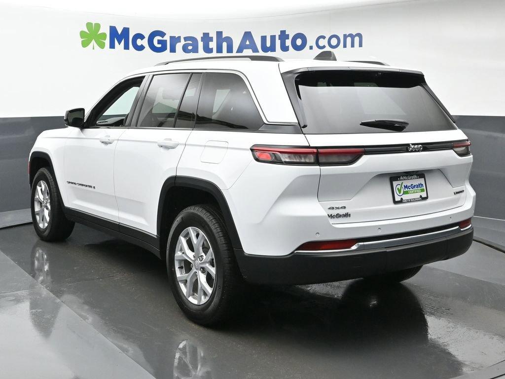 2023 Jeep Grand Cherokee Vehicle Photo in Cedar Rapids, IA 52402