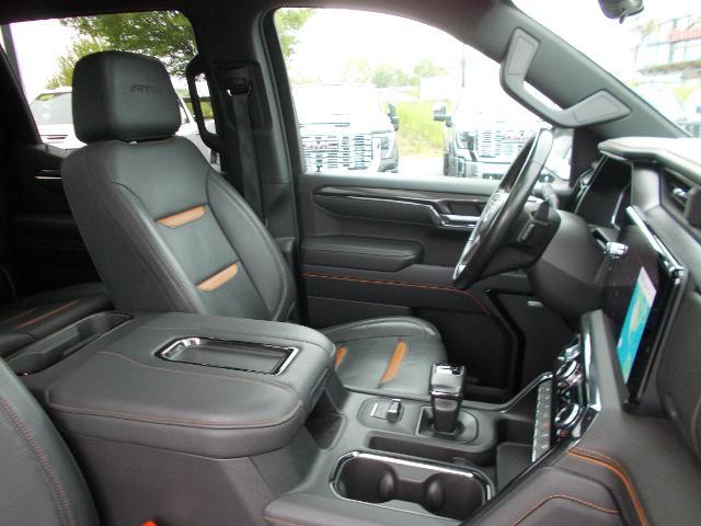 2022 GMC Sierra 1500 Vehicle Photo in LOWELL, MA 01852-4336