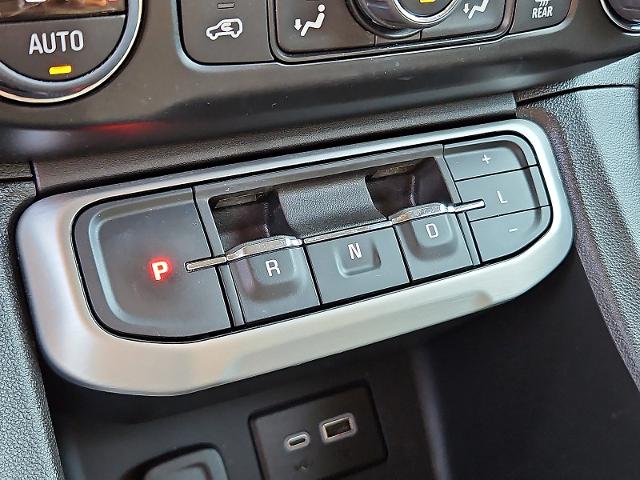 2023 GMC Acadia Vehicle Photo in TREVOSE, PA 19053-4984