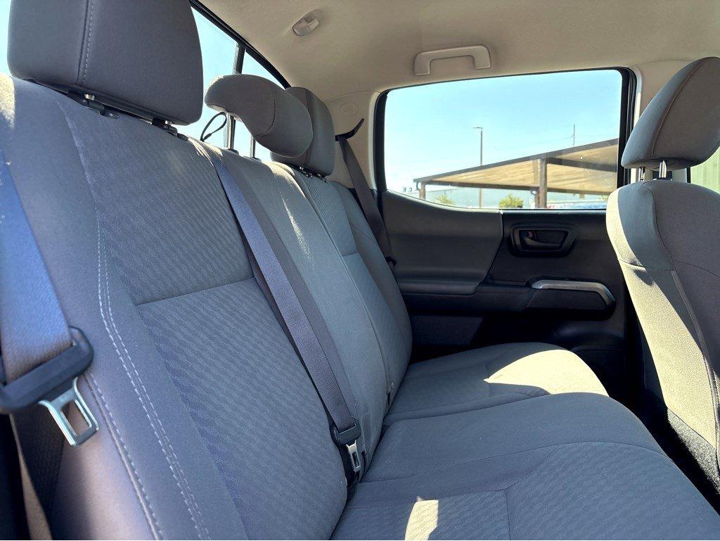 2020 Toyota Tacoma 2WD Vehicle Photo in SAVANNAH, GA 31406-4513