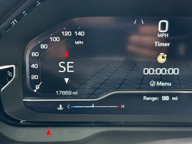 2024 GMC Yukon XL Vehicle Photo in LEOMINSTER, MA 01453-2952