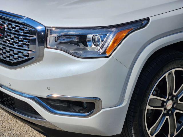 2018 GMC Acadia Vehicle Photo in DENTON, TX 76210-9321