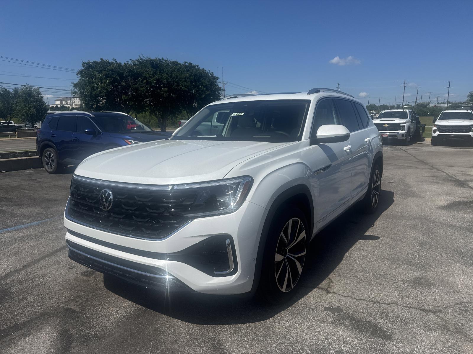 2026 Volkswagen Atlas Vehicle Photo in Georgetown, TX 78626