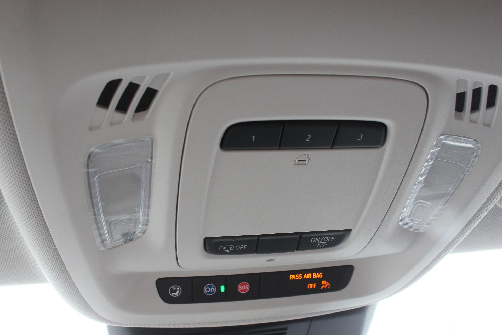 2025 Buick Envision Vehicle Photo in AURORA, CO 80012-4011