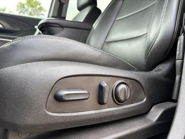 2023 GMC Terrain Vehicle Photo in Savannah, GA 31419