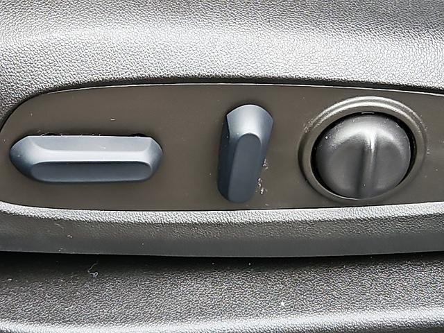 2022 GMC Acadia Vehicle Photo in TREVOSE, PA 19053-4984